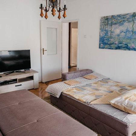 Apartment Bracovic - City Center Bar Εξωτερικό φωτογραφία