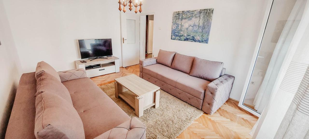 Apartment Bracovic - City Center Bar Εξωτερικό φωτογραφία