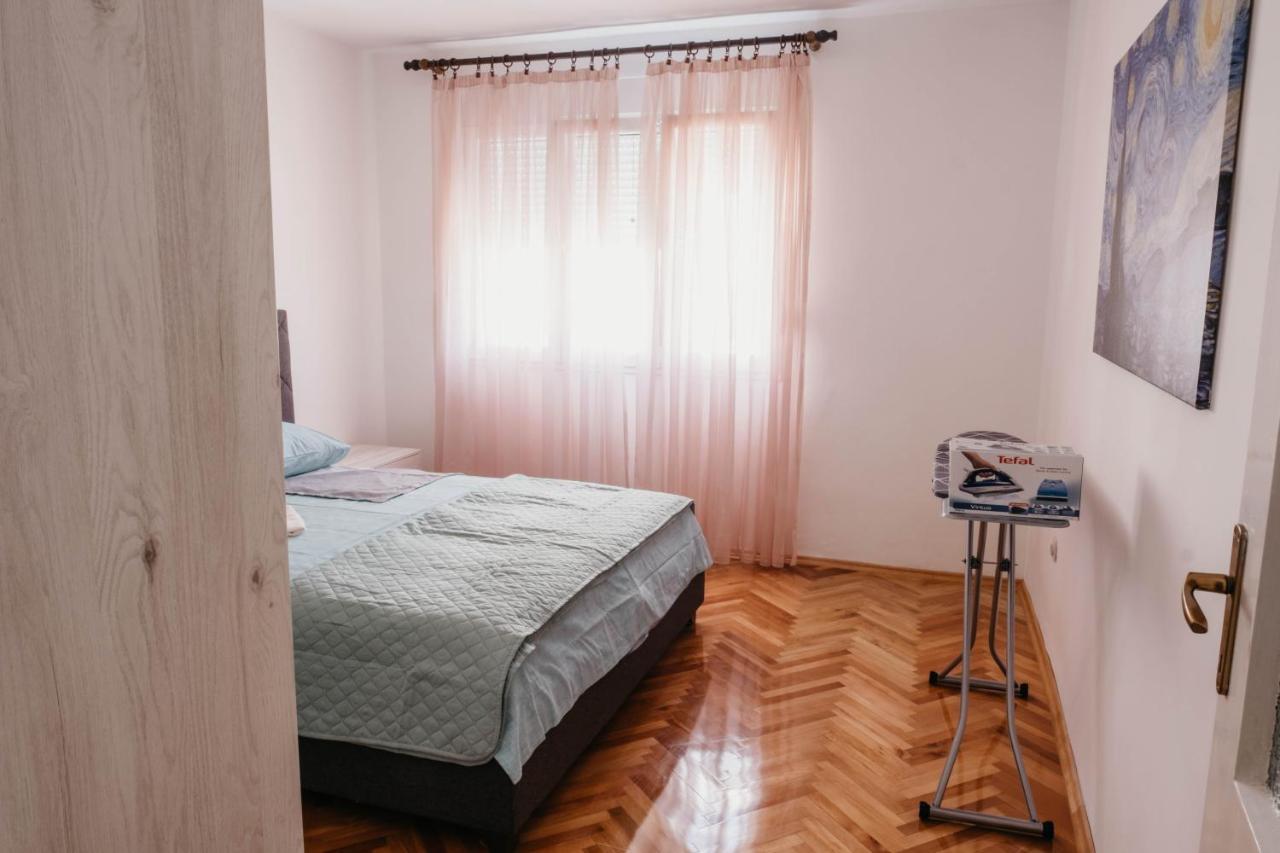 Apartment Bracovic - City Center Bar Εξωτερικό φωτογραφία
