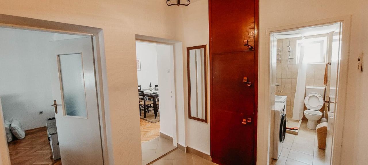 Apartment Bracovic - City Center Bar Εξωτερικό φωτογραφία