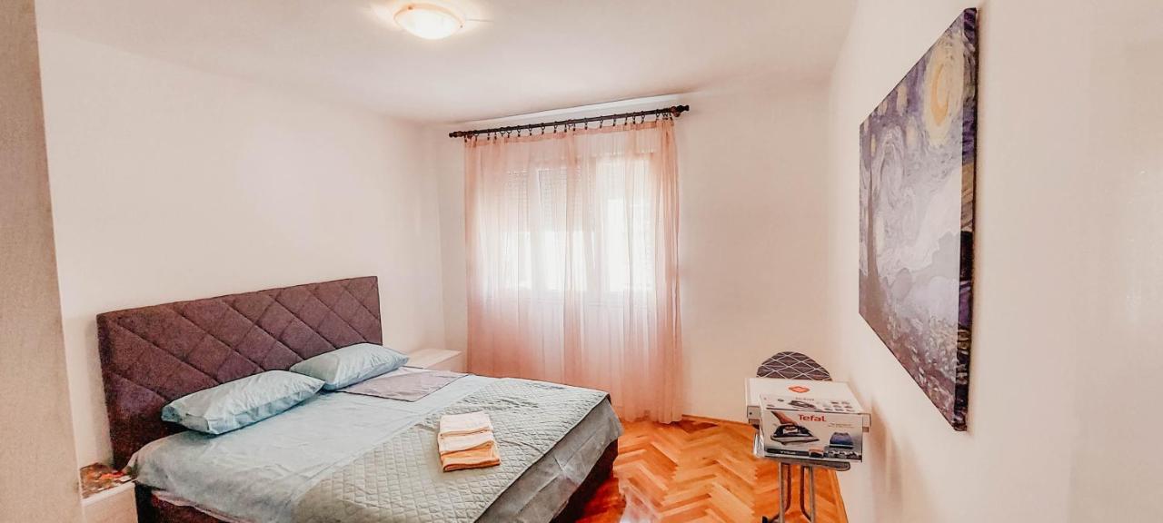 Apartment Bracovic - City Center Bar Εξωτερικό φωτογραφία